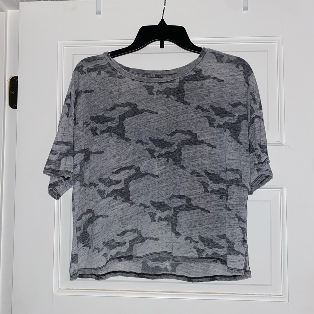AE Cropped Tee